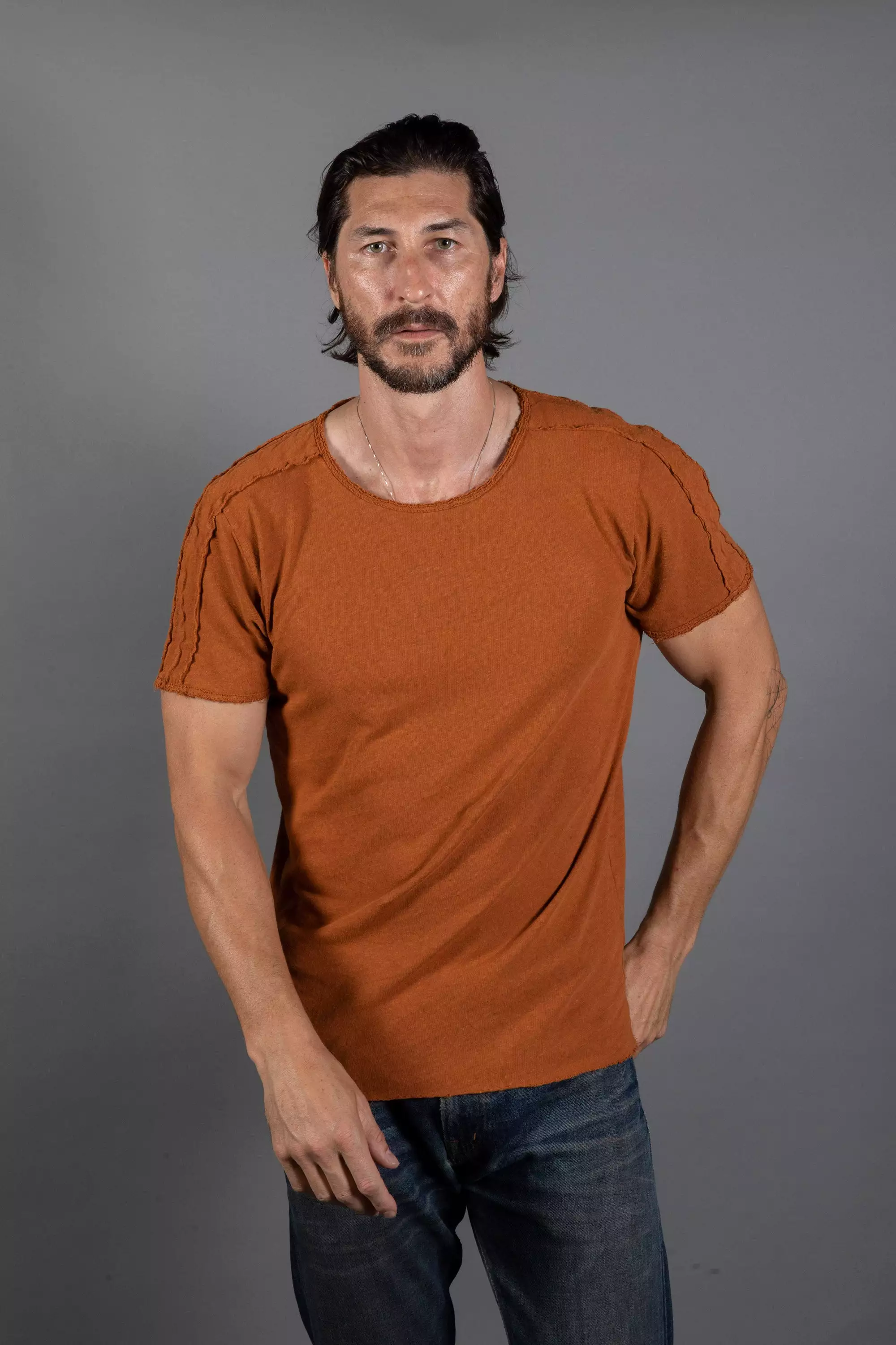 Men's Cotton Linen Patch Sleeve Tee