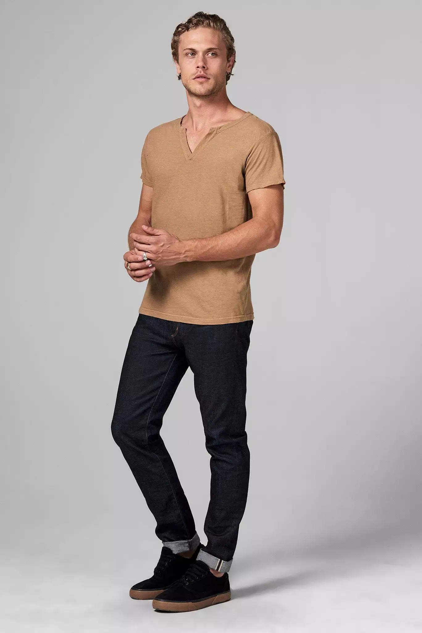 Men's Linen Blend Cross V-Neck Tee