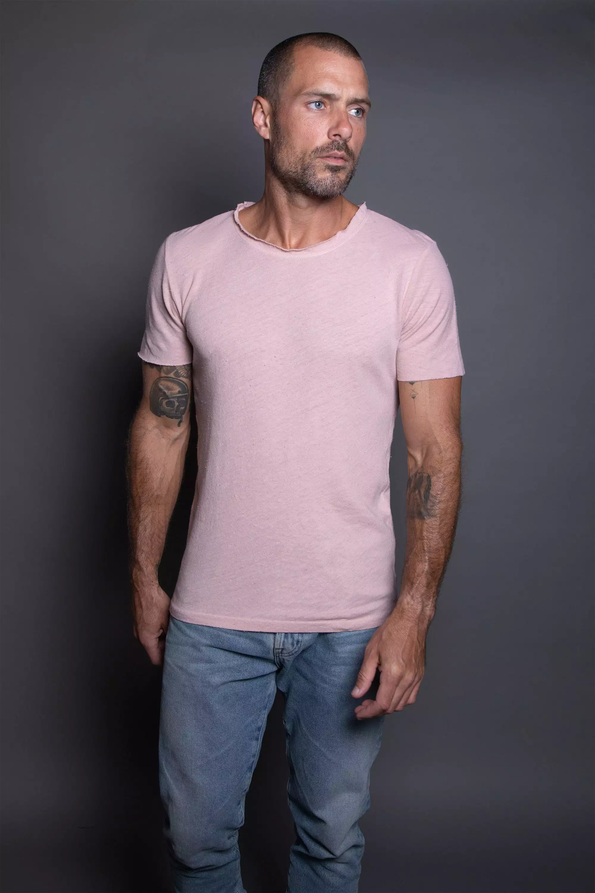 Men's Wallace Raw Neck Cotton Linen Crew Tee