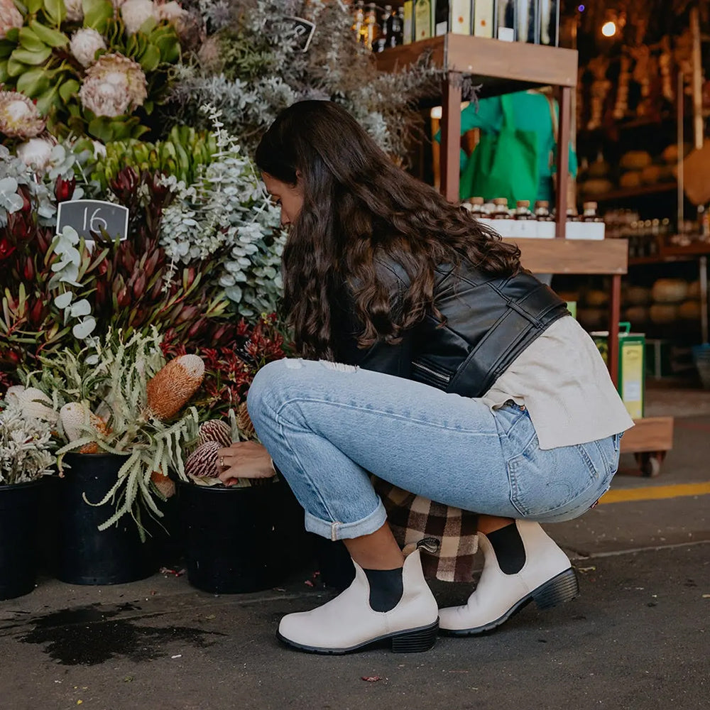 Women's 2160 Chelsea Boot