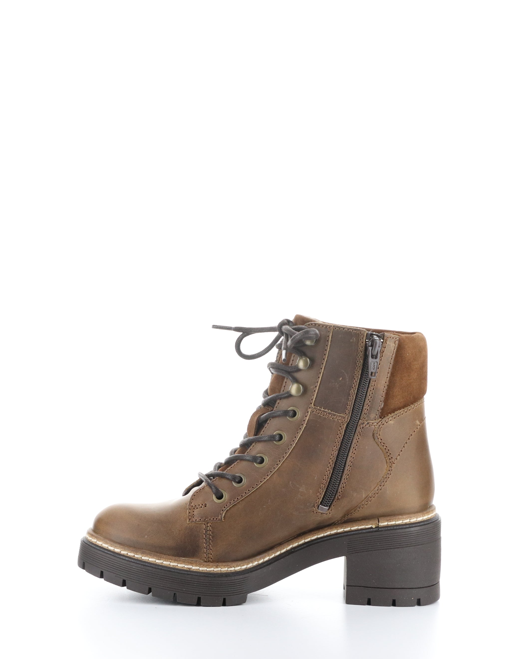 ZOA CAMEL/REDWOOD Round Toe Boots